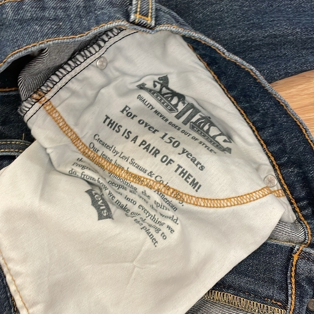 Levi’s Jeans - Picture 4 of 5